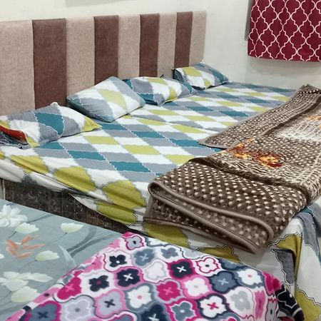 Shree Maya Home Stay Уджайн Екстериор снимка